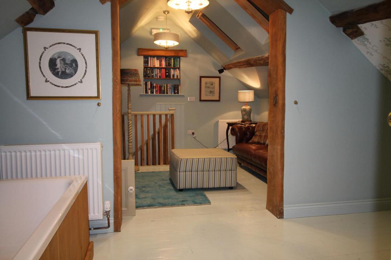The Coach House Villa Whitby Dış mekan fotoğraf